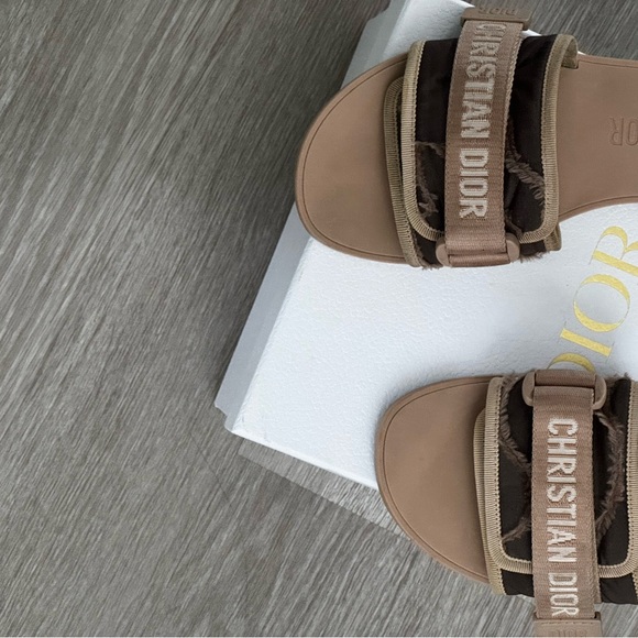 DIO(R)EVOLUTION SLIDE - Picture 8 of 8